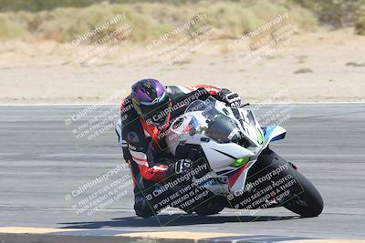 media/Sep-20-2025-Race Pace (Sat) [[d4e1b33f4d]]/Non Verified/Turn 10 Inside (1110am)/